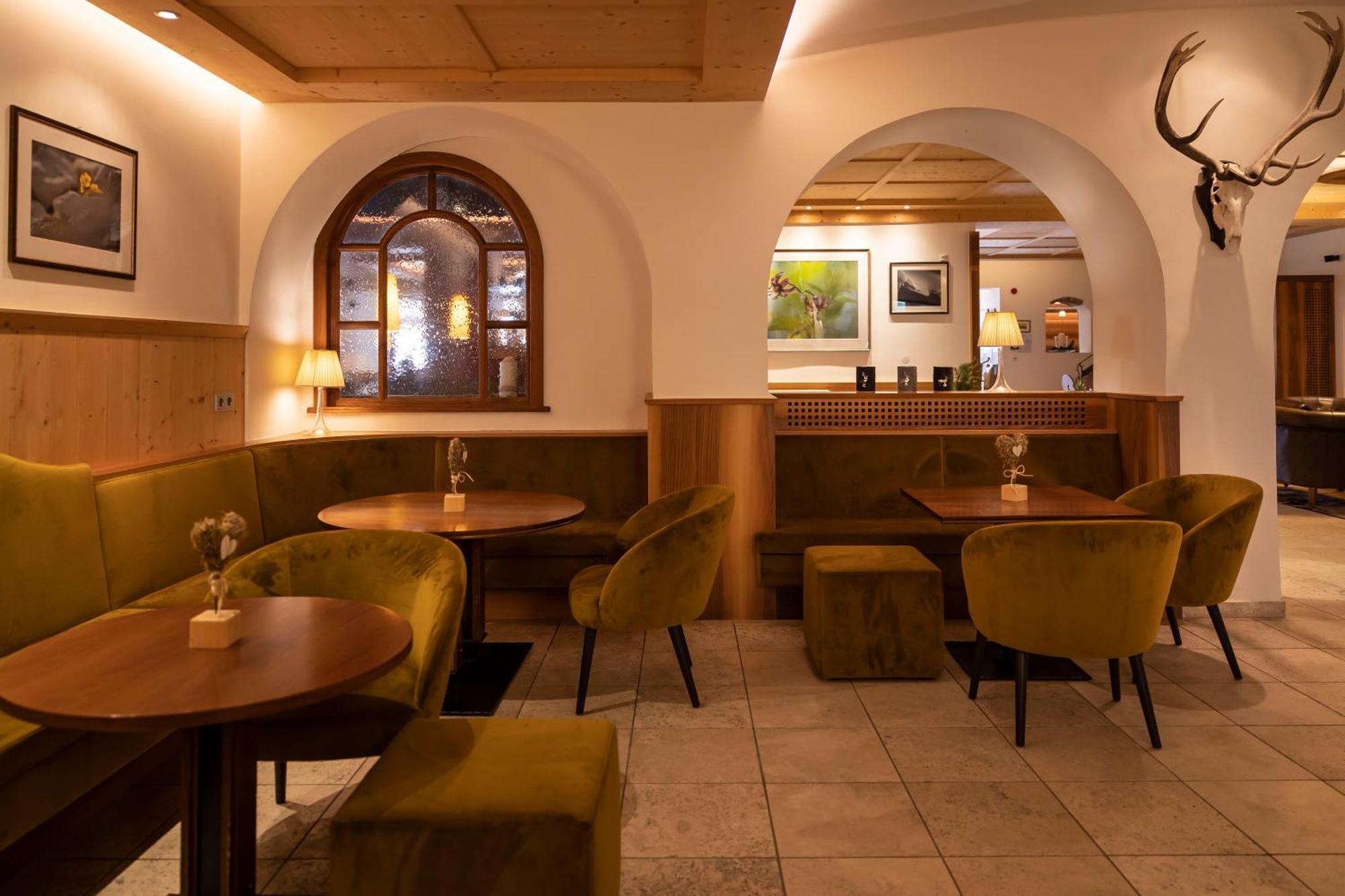 Artnatur Dolomites Hotel & Spa Seis am Schlern Exteriör bild