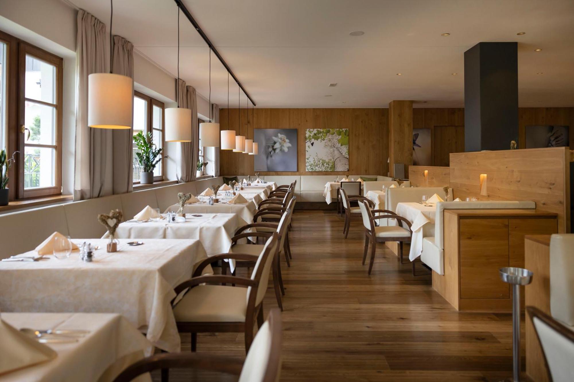 Artnatur Dolomites Hotel & Spa Seis am Schlern Exteriör bild