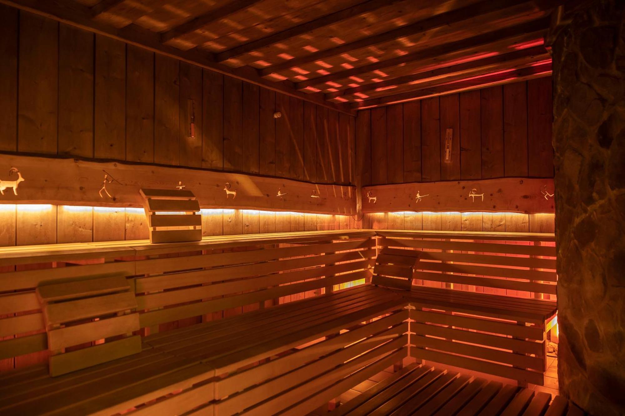 Artnatur Dolomites Hotel & Spa Seis am Schlern Exteriör bild