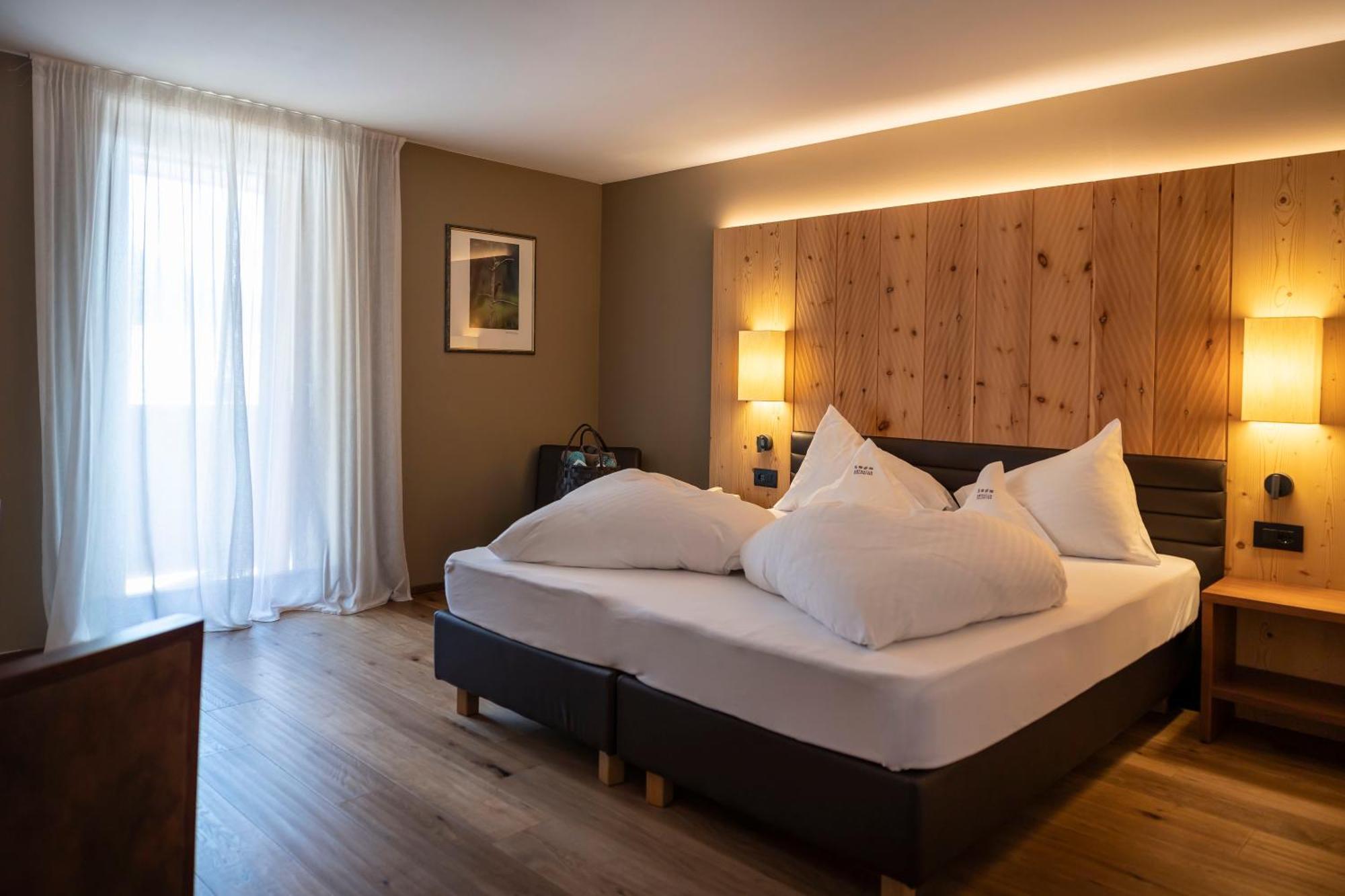 Artnatur Dolomites Hotel & Spa Seis am Schlern Exteriör bild